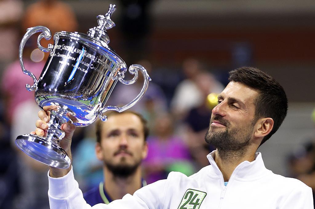 美网完胜年终总决赛，德约科维奇点燃赛场